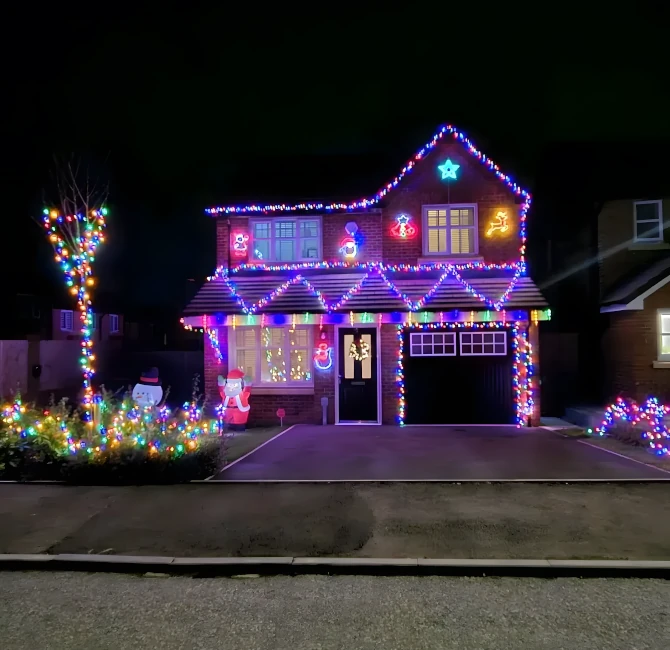 residential christmas lighting